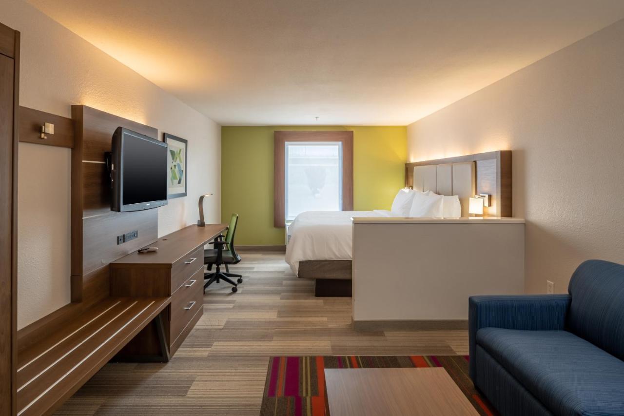 Holiday Inn Express & Suites N Waco Area - West By Ihg Exterior photo