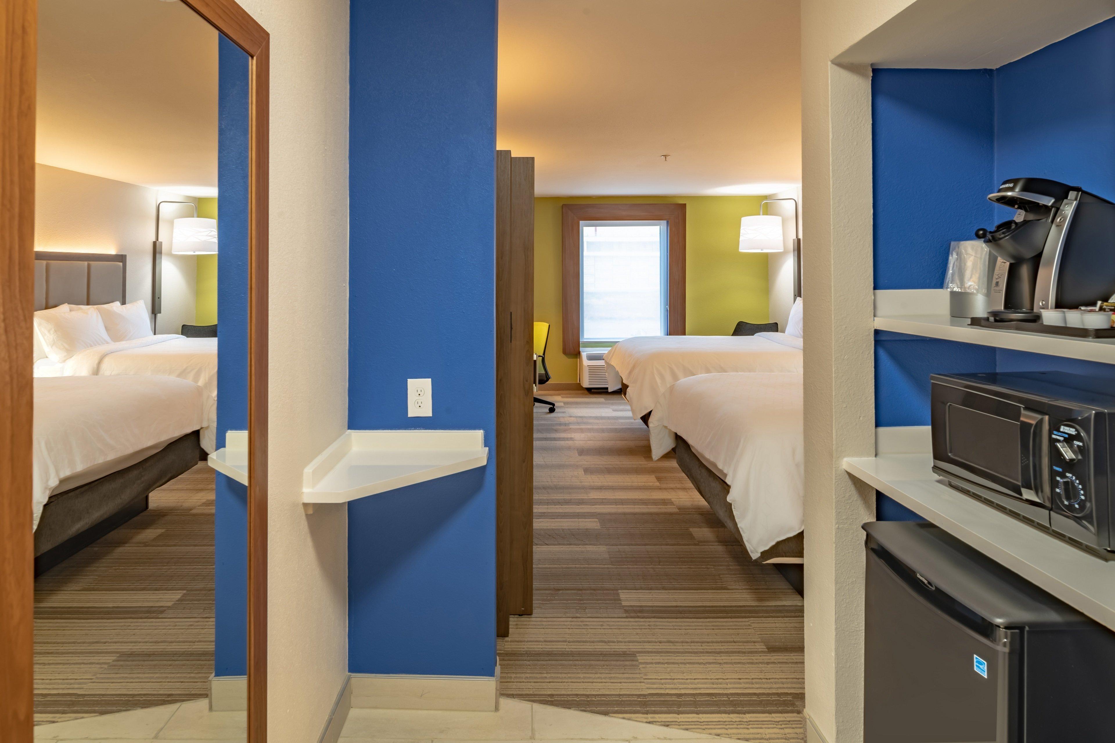 Holiday Inn Express & Suites N Waco Area - West By Ihg Exterior photo