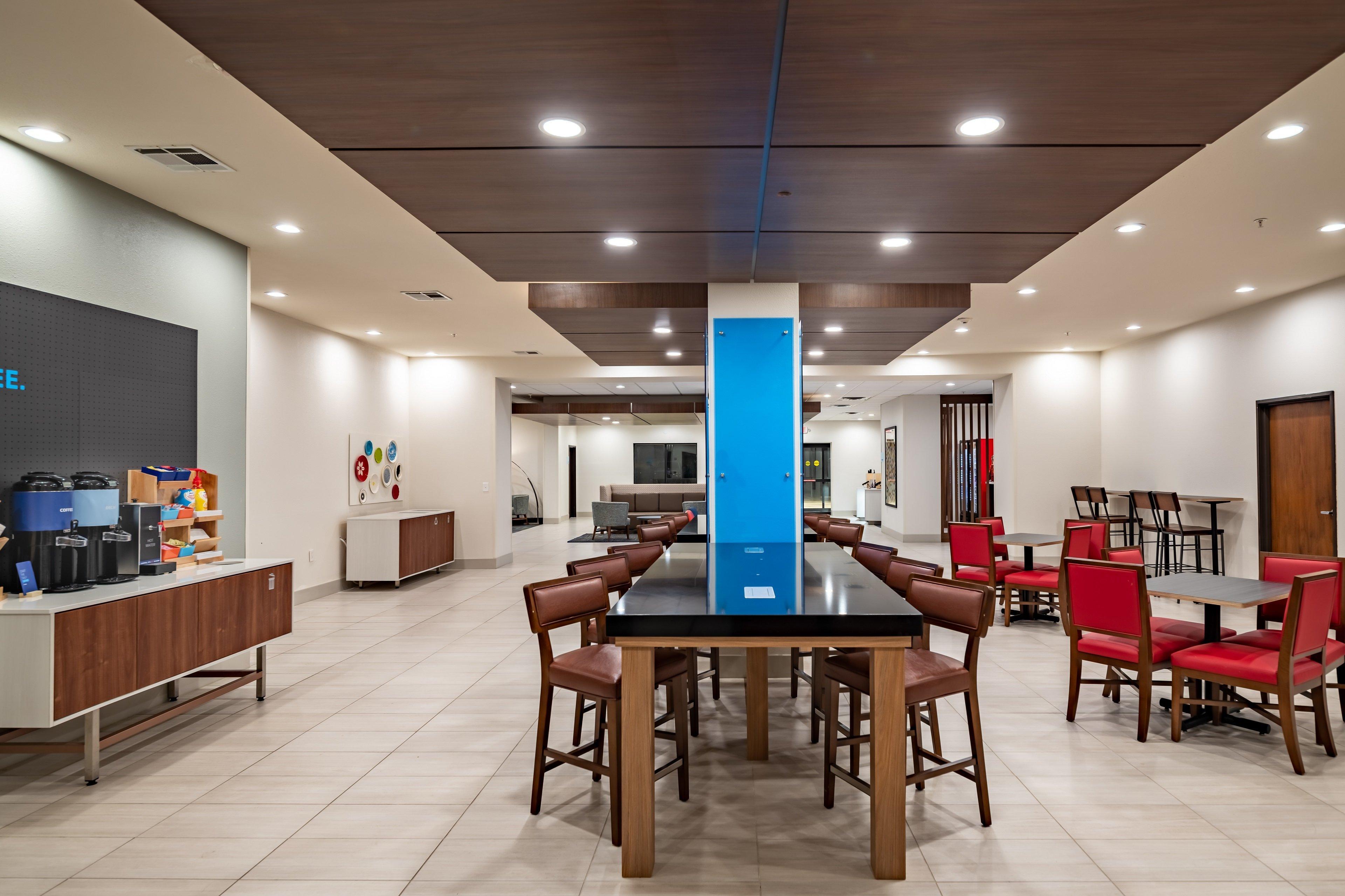 Holiday Inn Express & Suites N Waco Area - West By Ihg Exterior photo