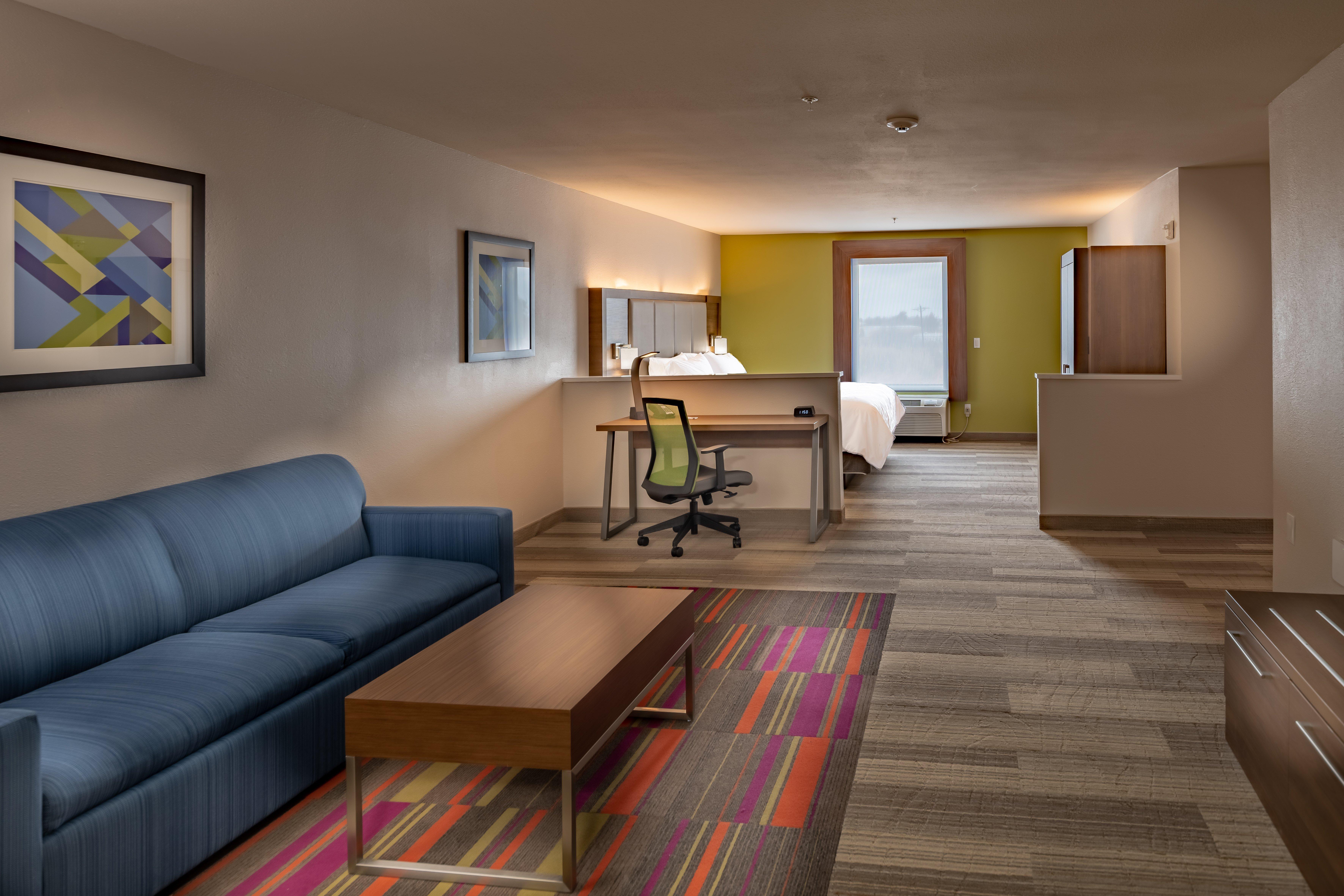 Holiday Inn Express & Suites N Waco Area - West By Ihg Exterior photo