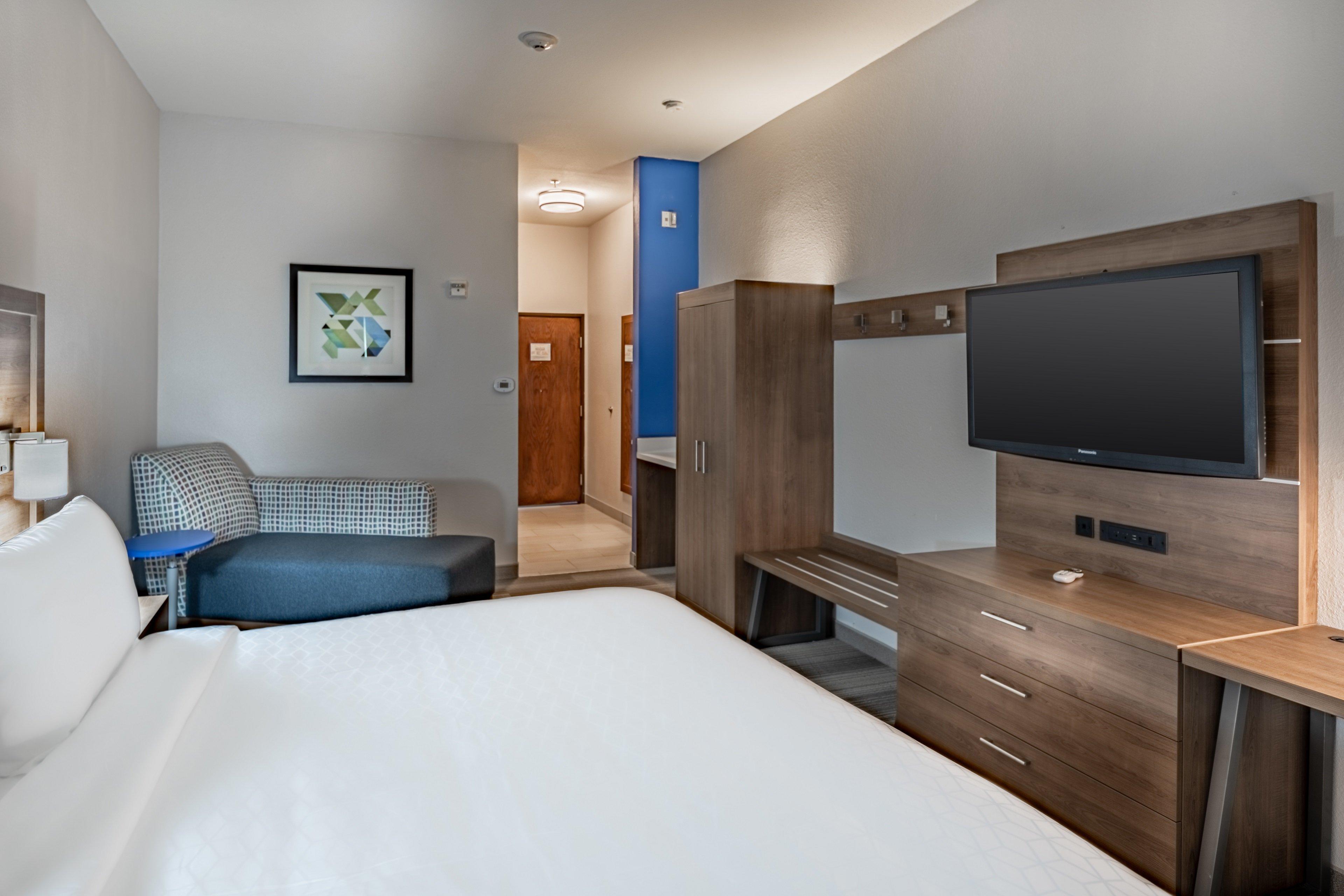 Holiday Inn Express & Suites N Waco Area - West By Ihg Exterior photo