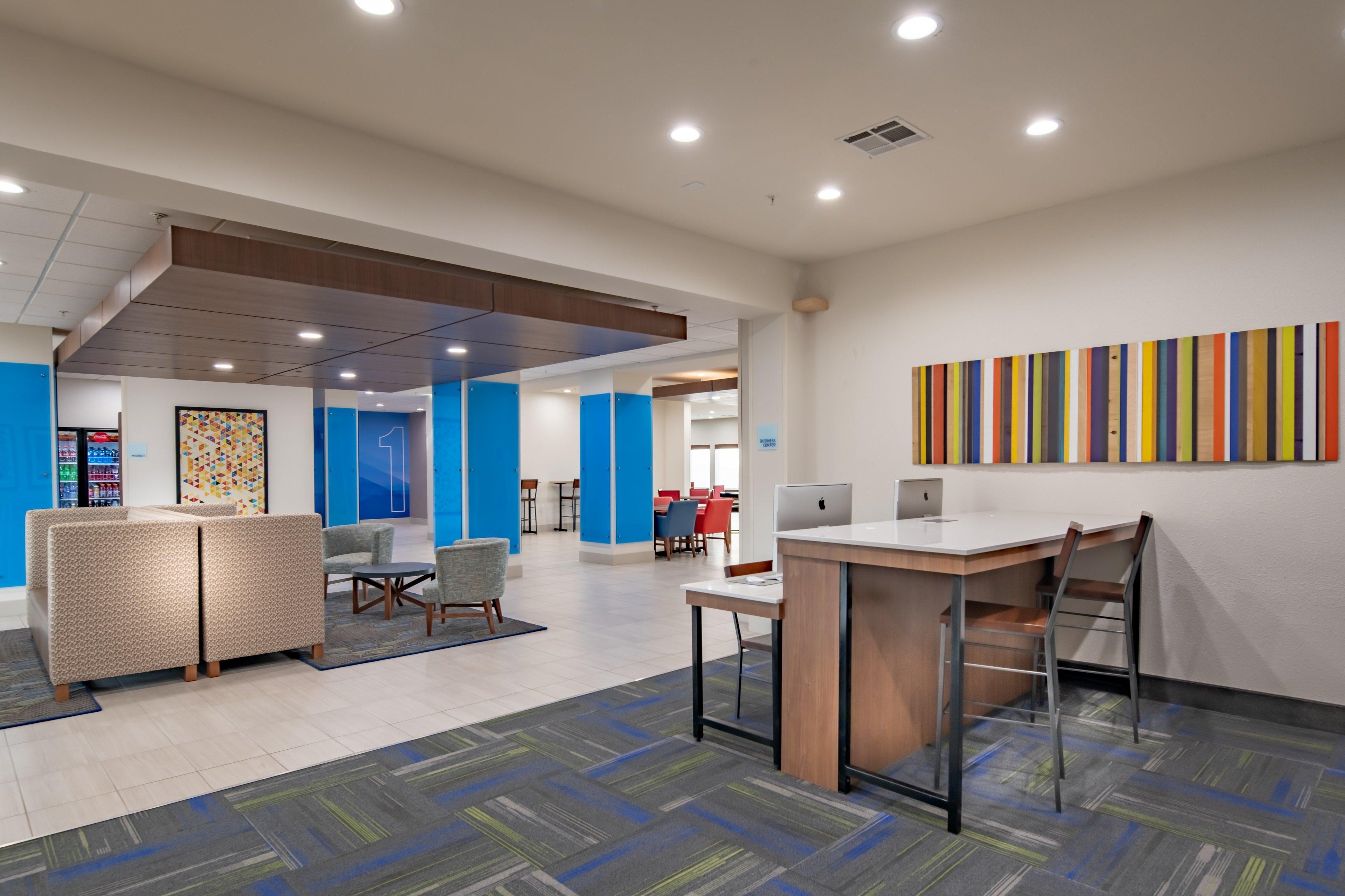 Holiday Inn Express & Suites N Waco Area - West By Ihg Exterior photo