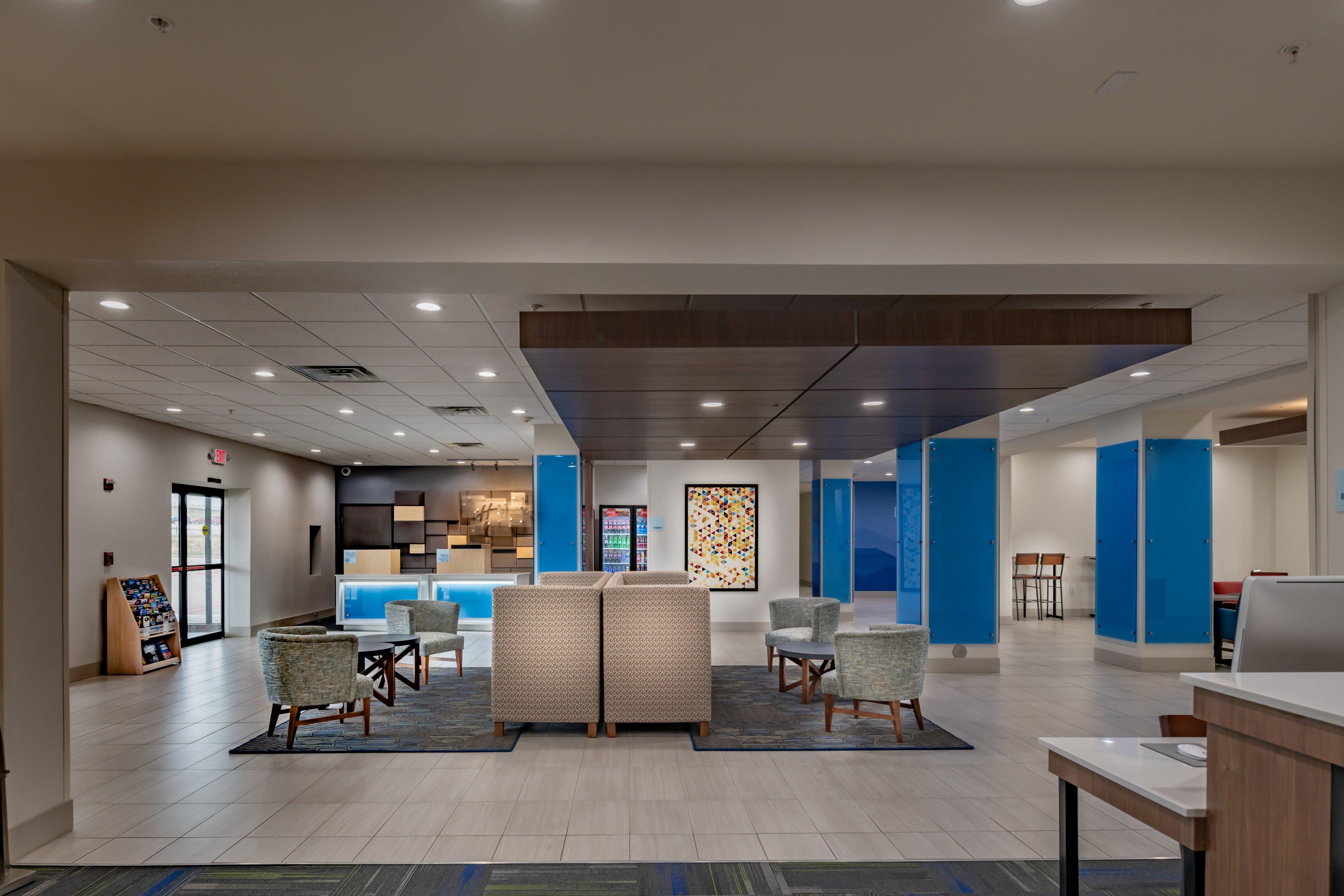 Holiday Inn Express & Suites N Waco Area - West By Ihg Exterior photo