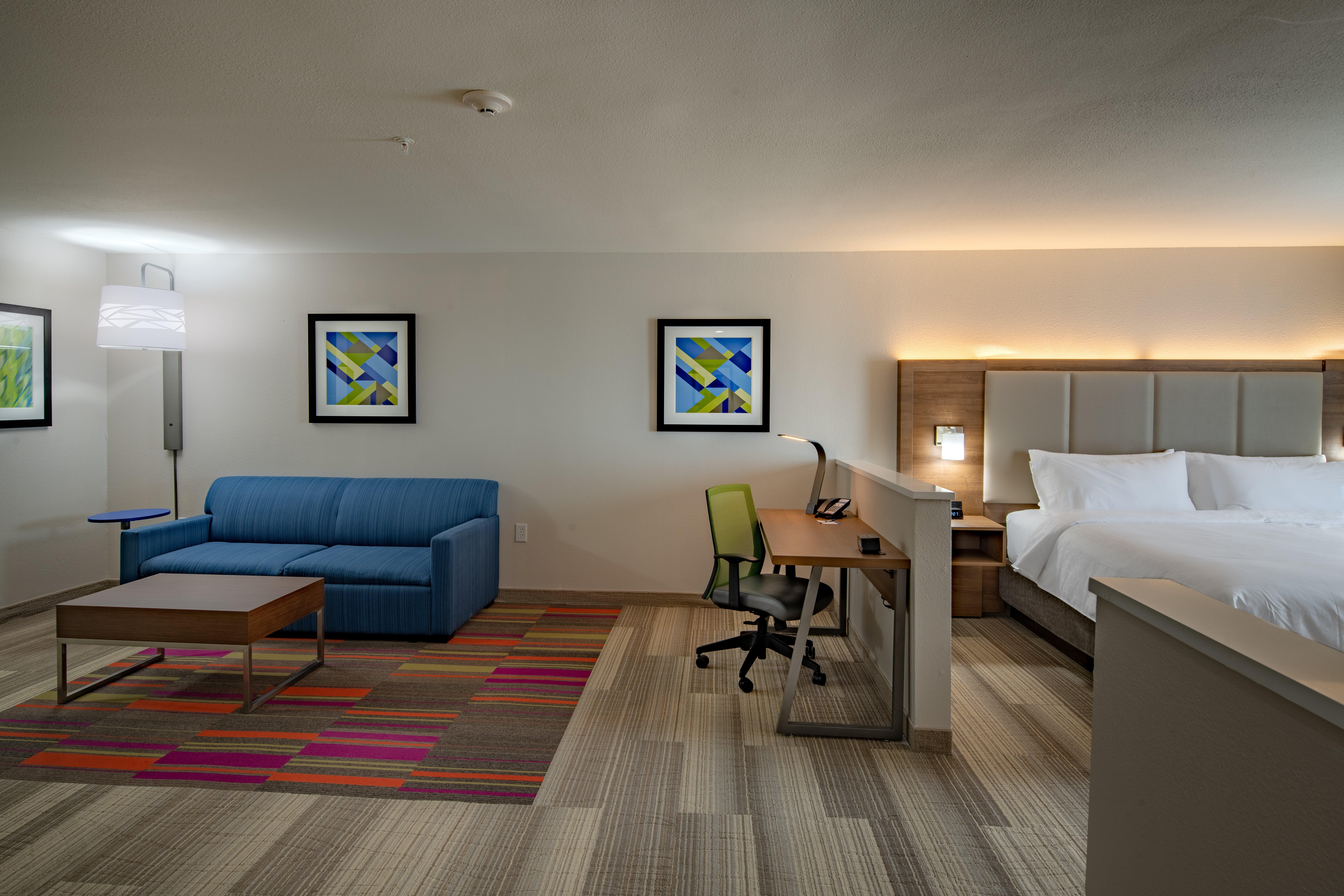 Holiday Inn Express & Suites N Waco Area - West By Ihg Exterior photo