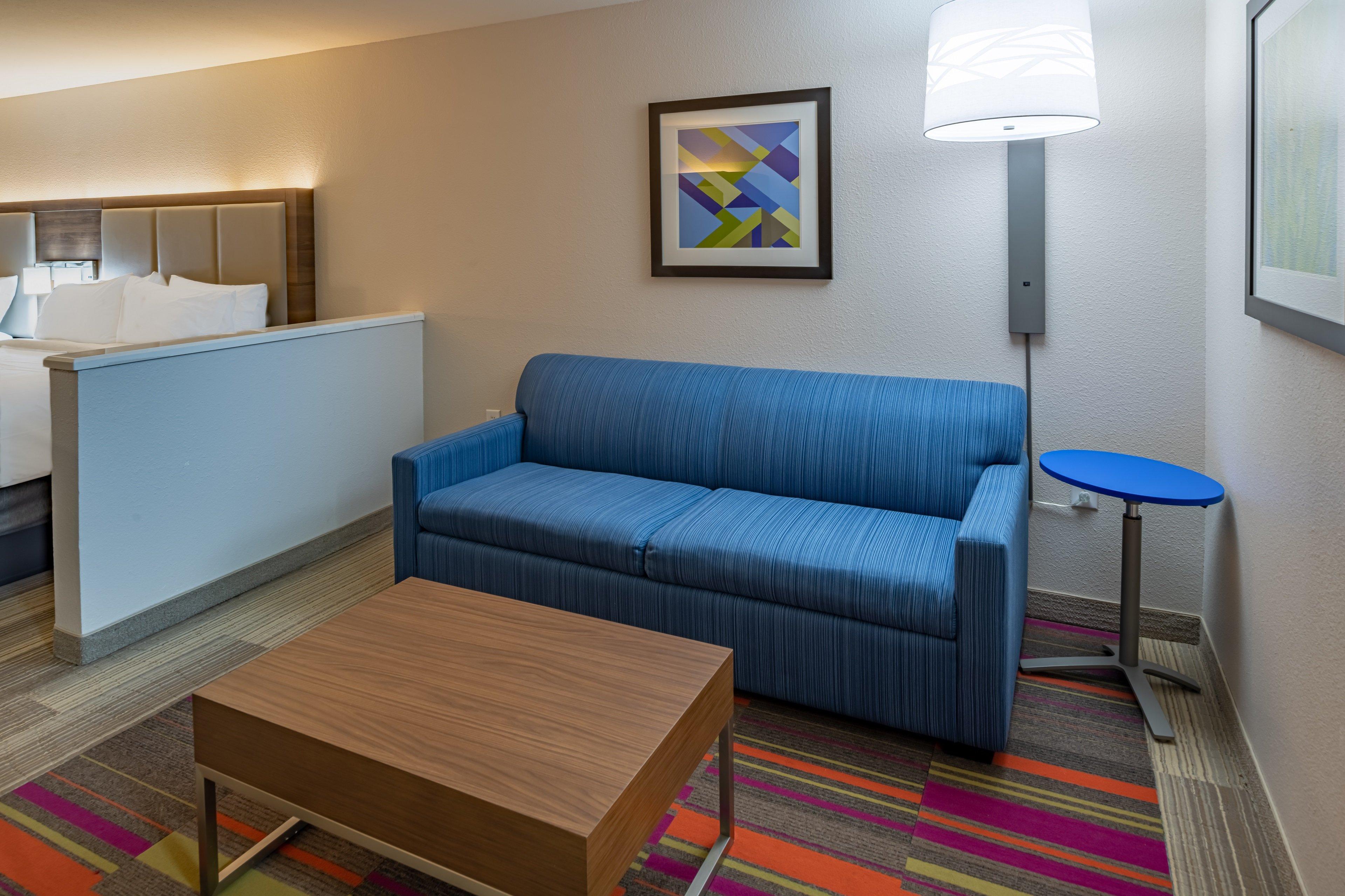 Holiday Inn Express & Suites N Waco Area - West By Ihg Exterior photo